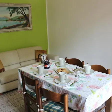 Apartment Casa Mattia By Holiday World