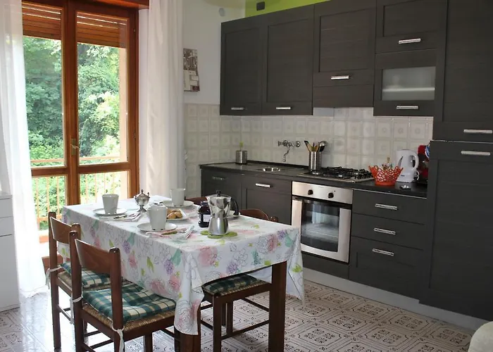 Appartamento Casa Mattia By Holiday World Bellano